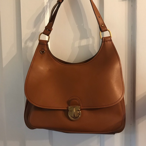 Tory Burch Handbags - Tory Burch Leather Saddle Bag